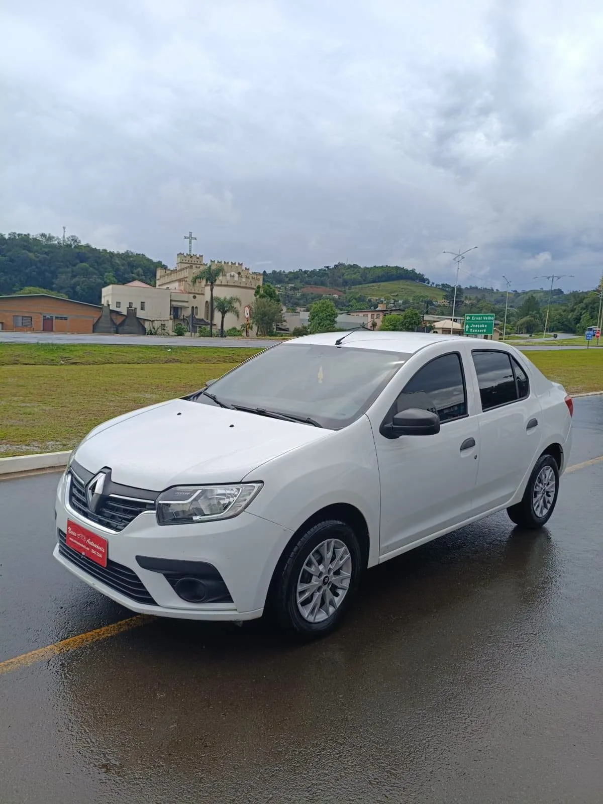 Foto 10 de Renault Logan