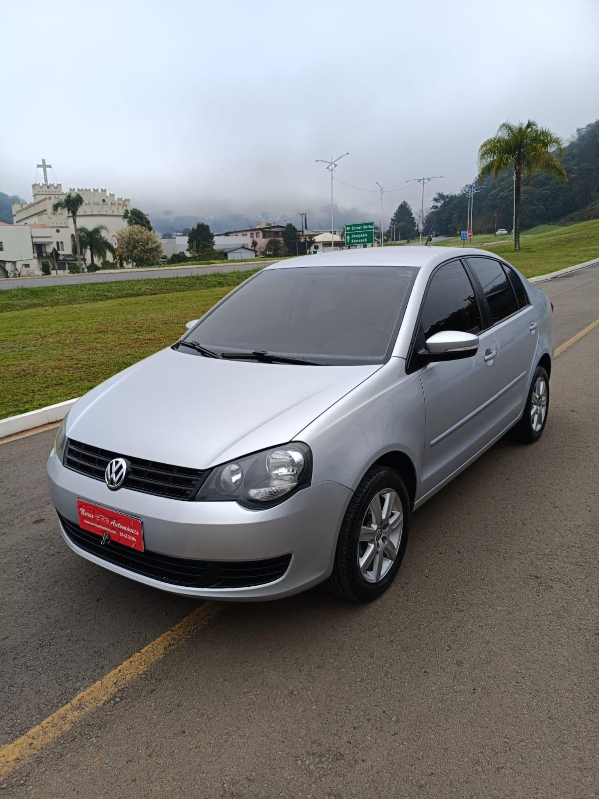Foto 7 de Volkswagen POLO SEDAN