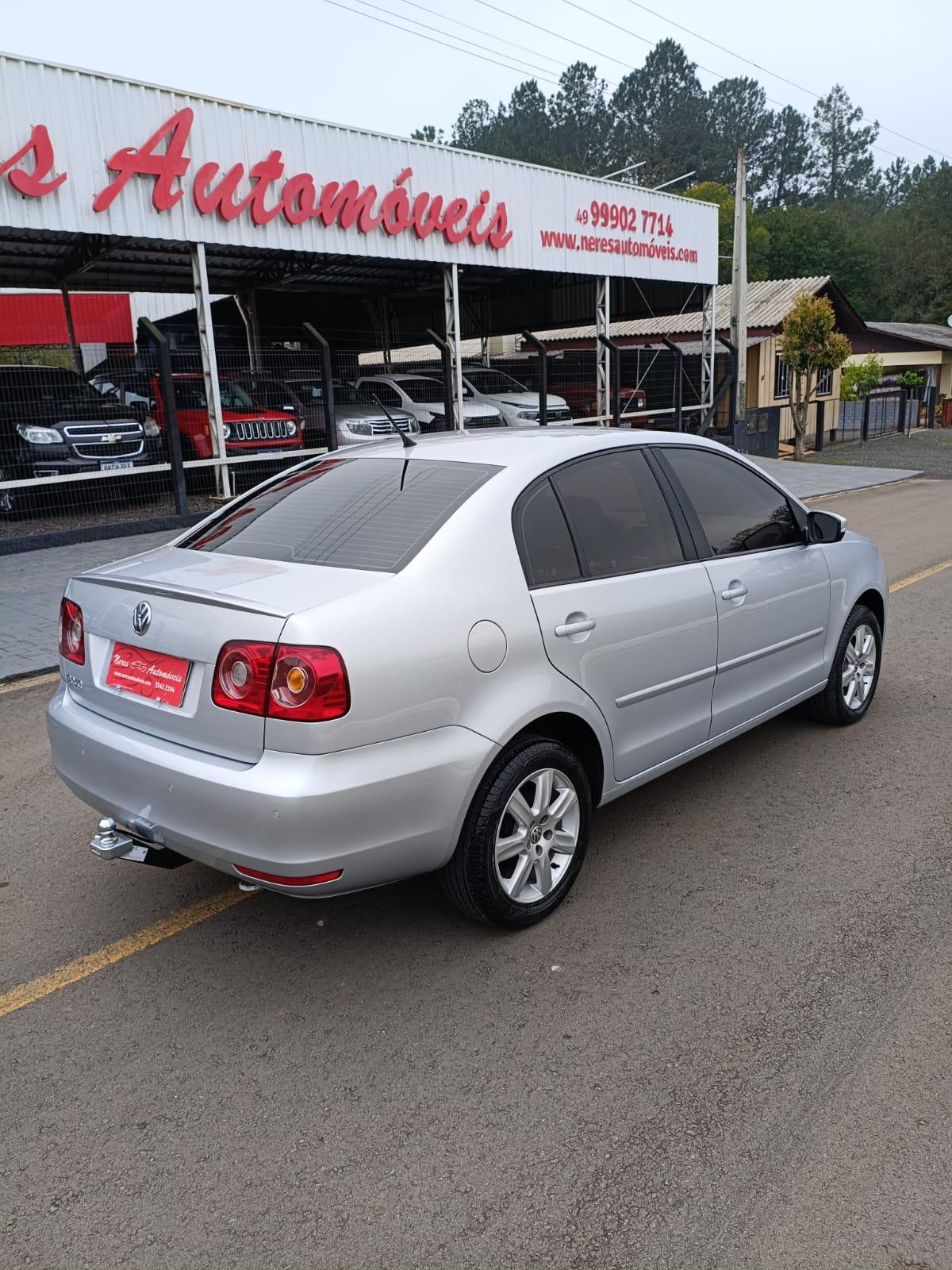 Foto 2 de Volkswagen POLO SEDAN