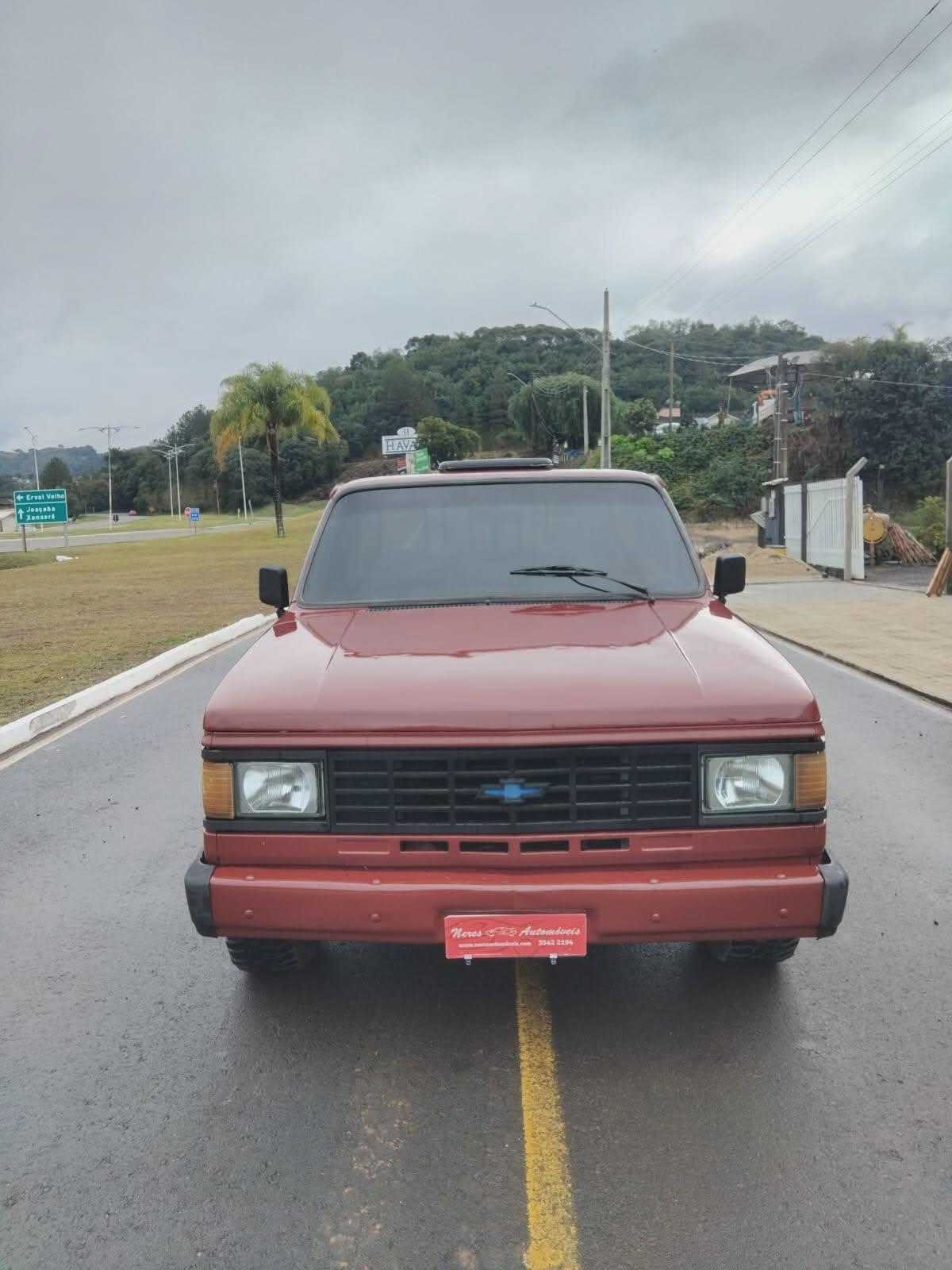 CHEVROLET D20