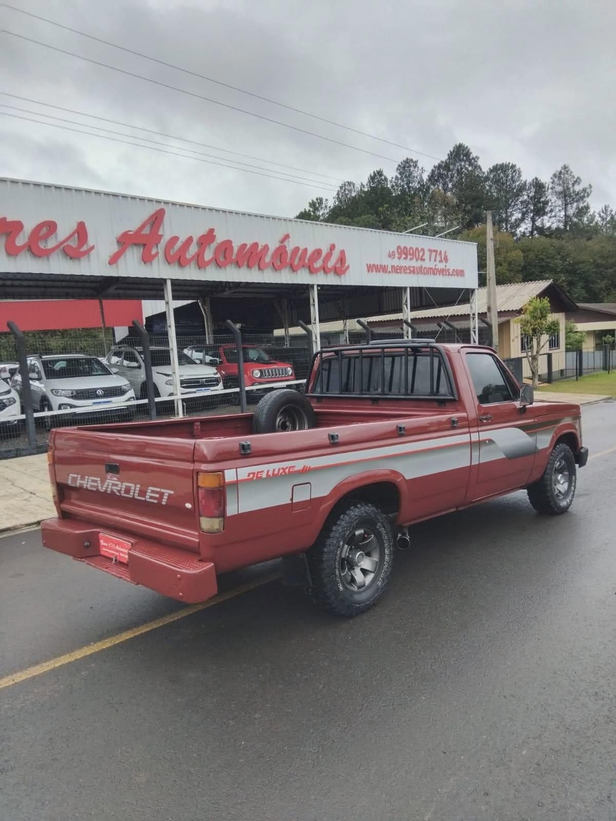 CHEVROLET D20