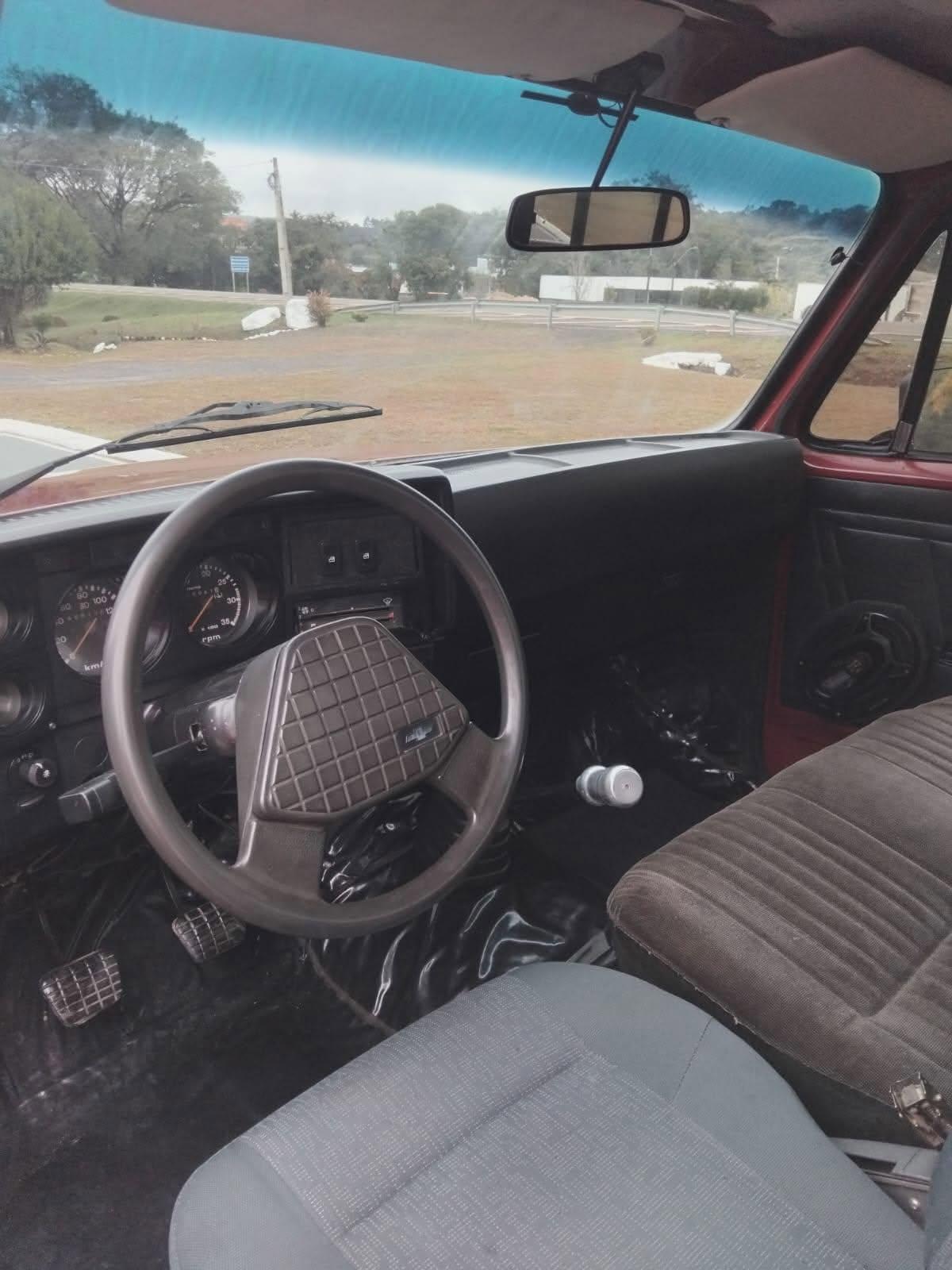 CHEVROLET D20