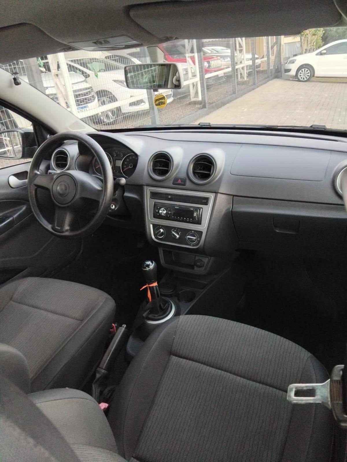 VOLKSWAGEN VOYAGE
