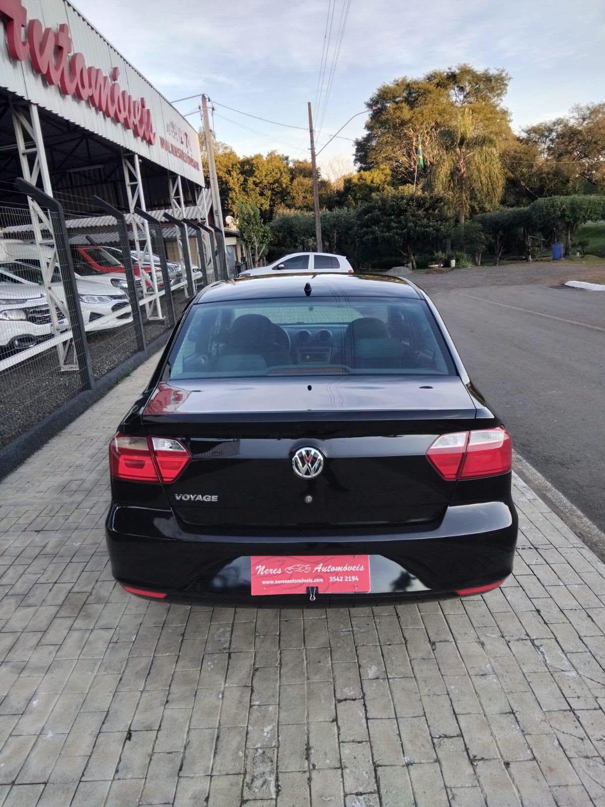 VOLKSWAGEN VOYAGE