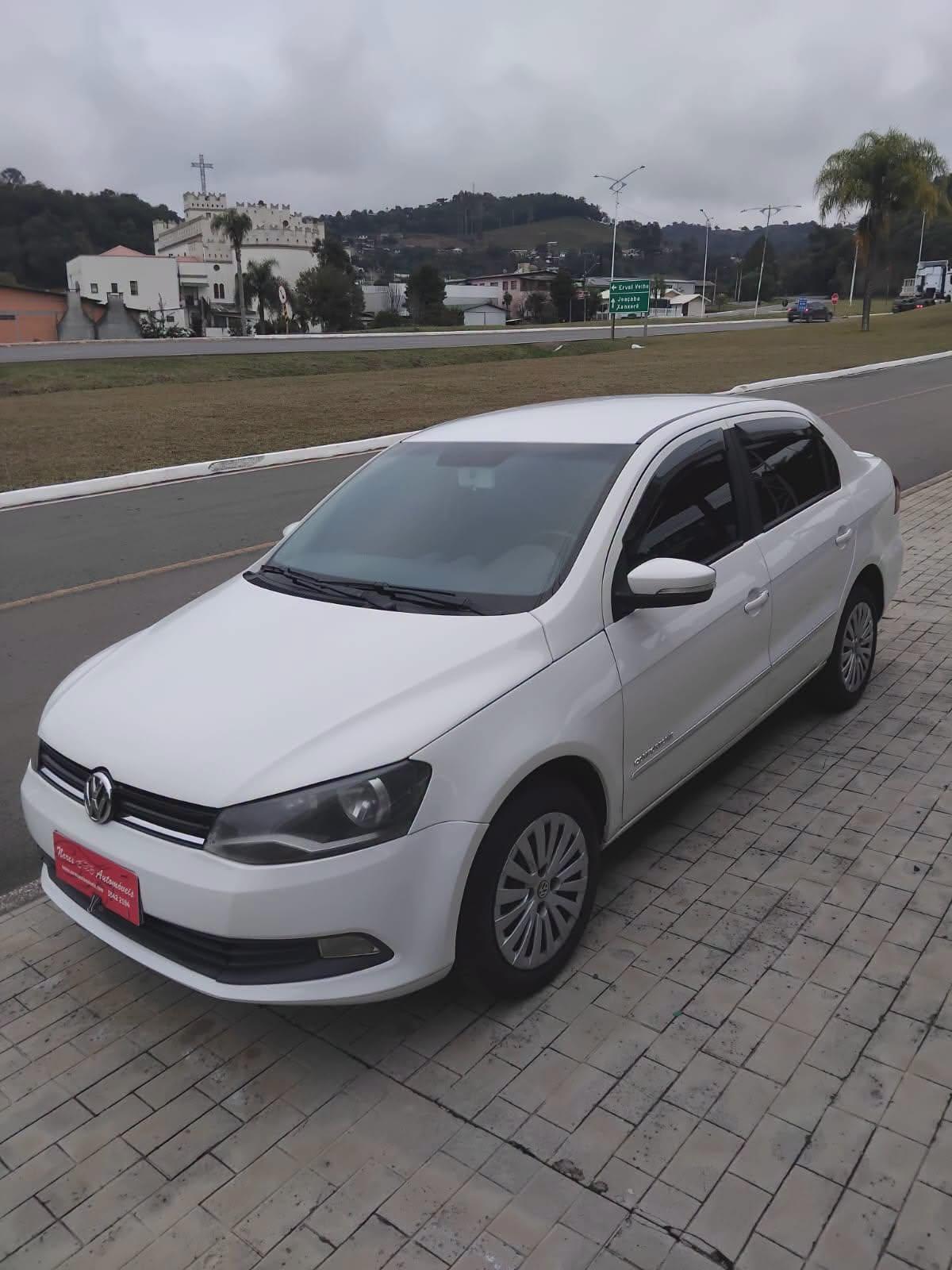 VOLKSWAGEN VOYAGE