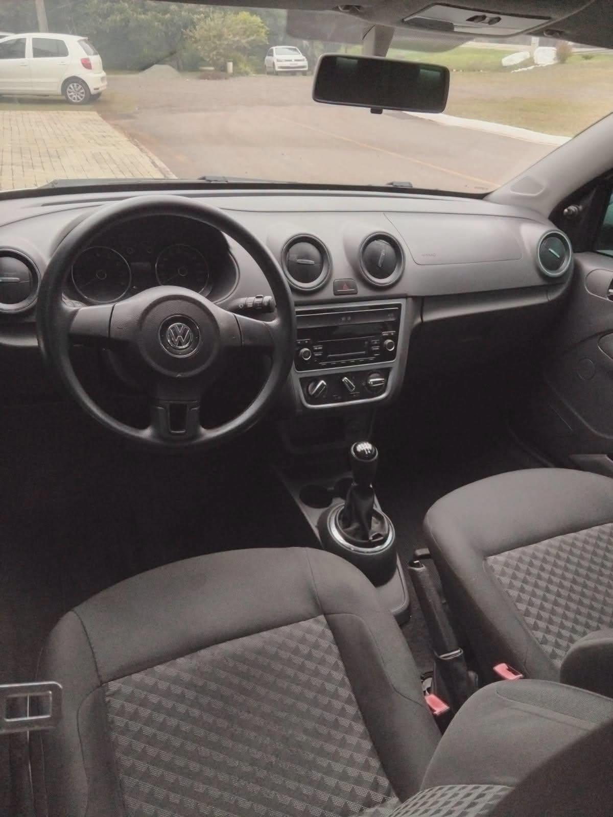 VOLKSWAGEN VOYAGE