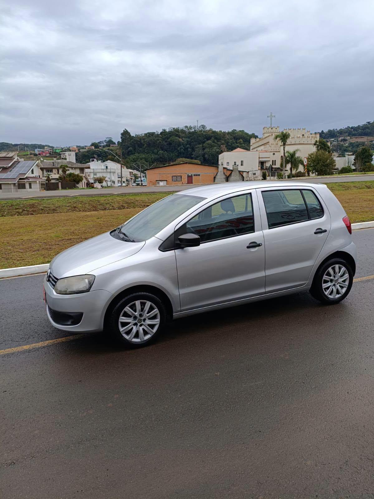 VOLKSWAGEN FOX