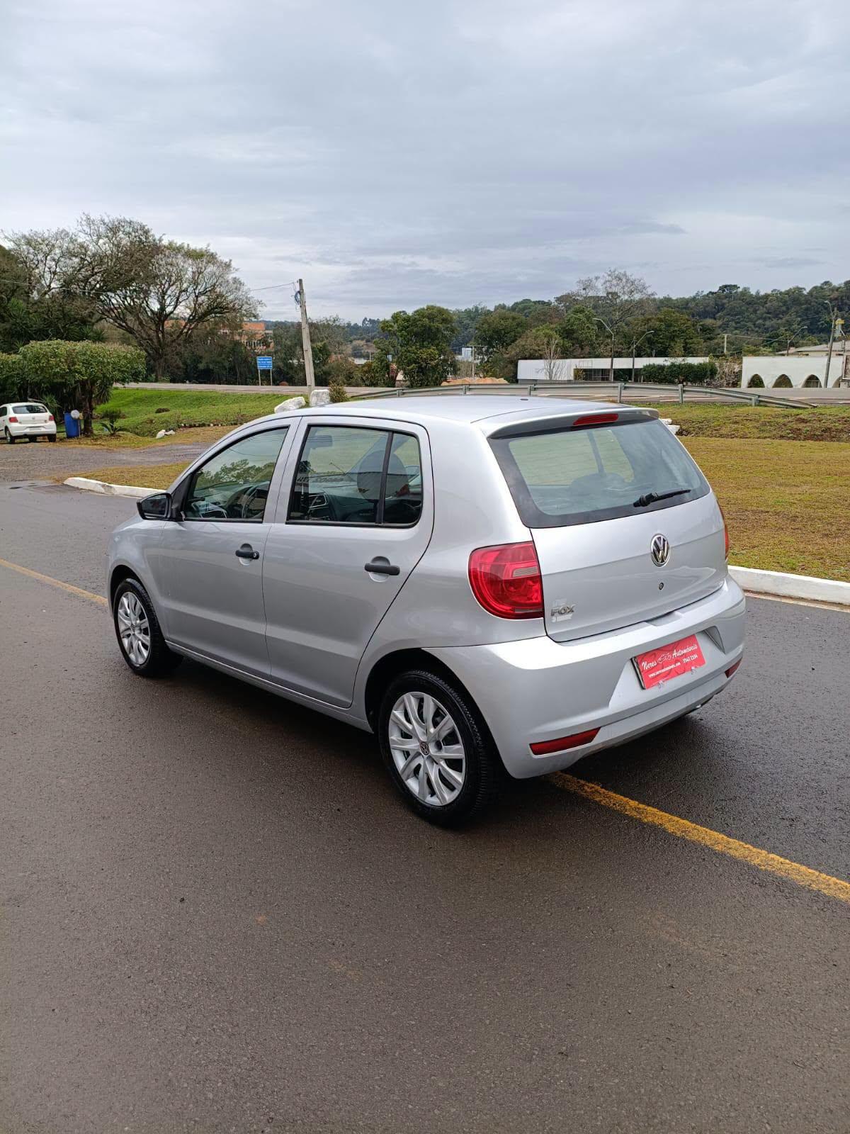 VOLKSWAGEN FOX