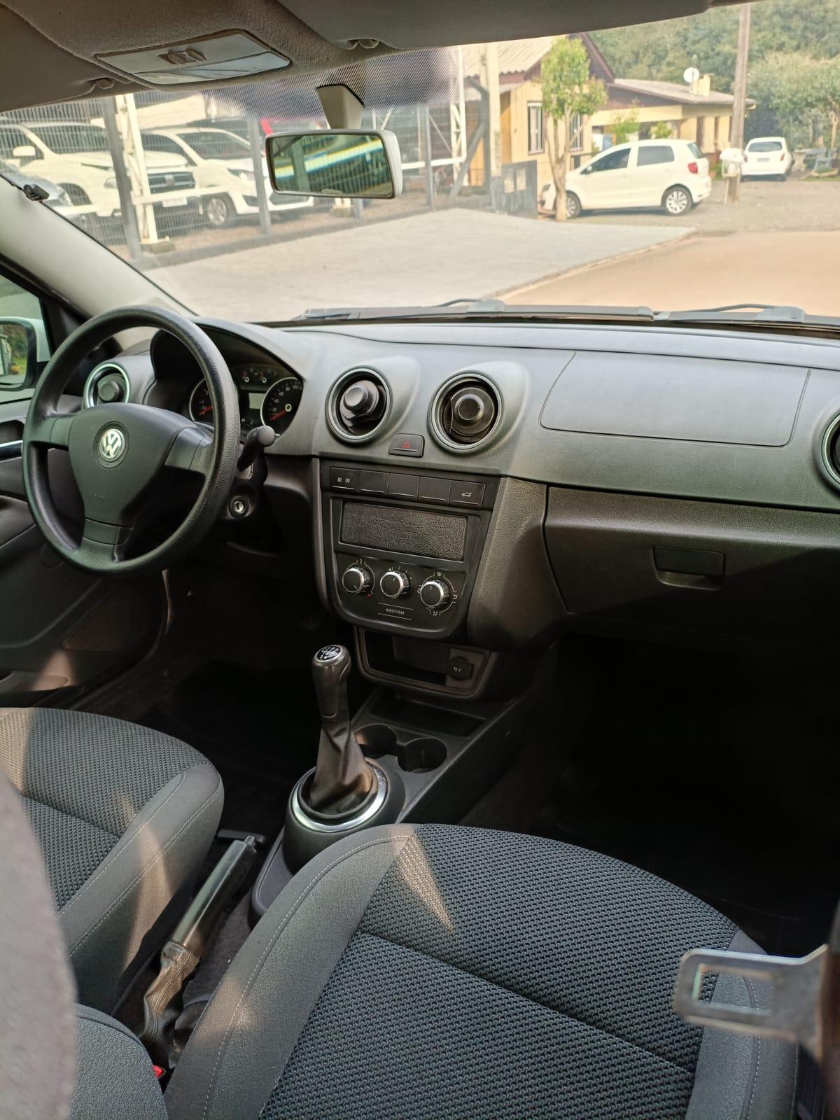VOLKSWAGEN GOL